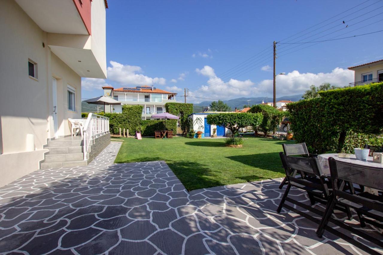 Babis House * Vrasná